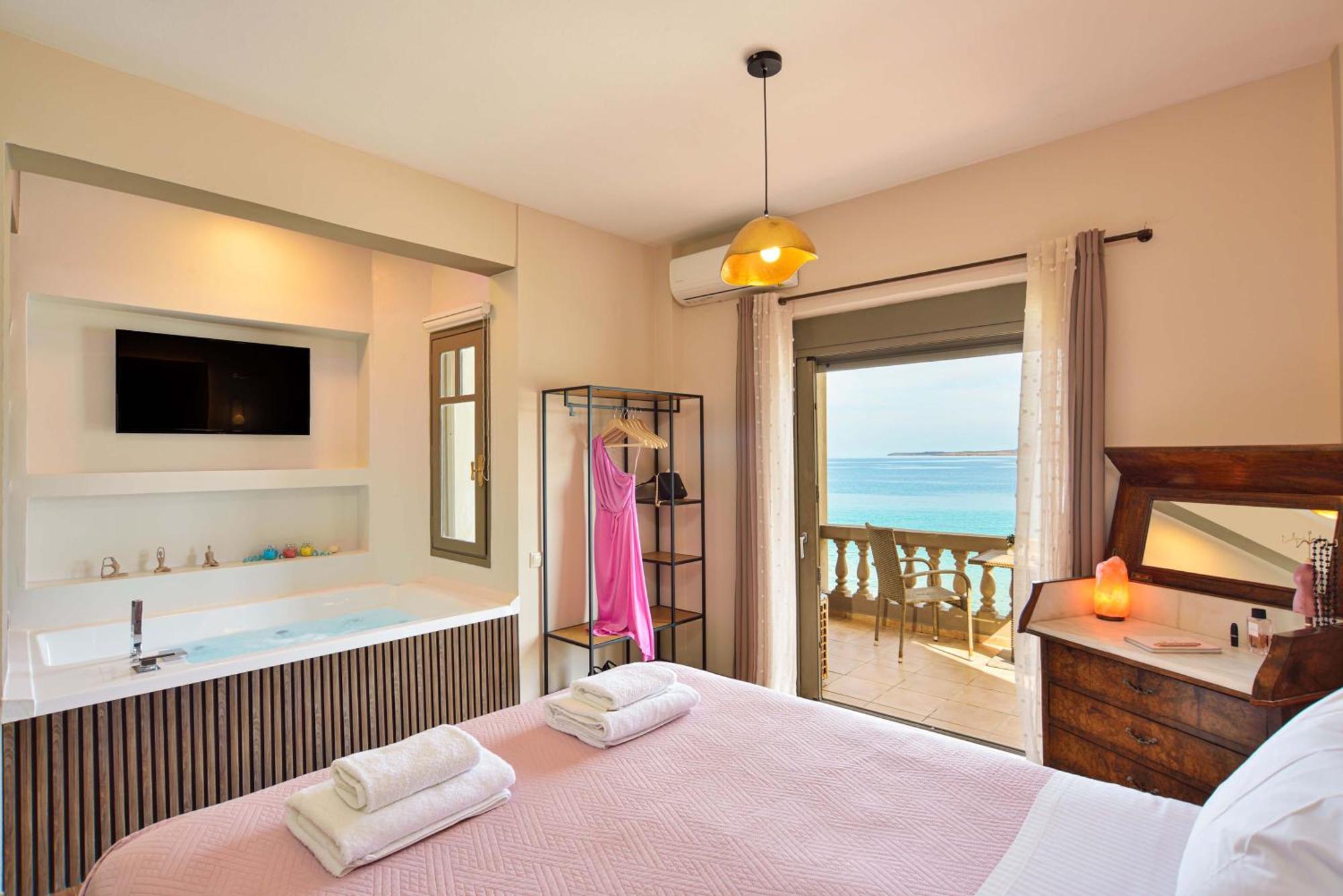 East Seafront Suite Ханя Екстериор снимка